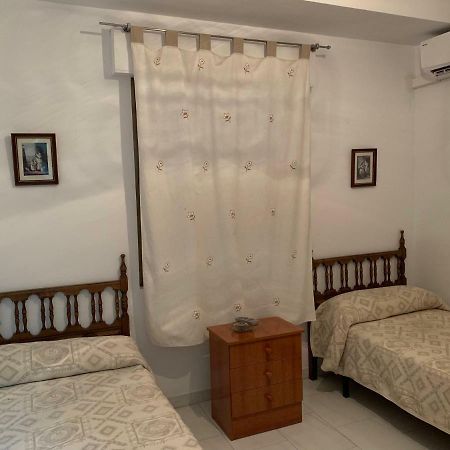 Hostal Restaurante Rufino Berlanga Bagian luar foto